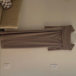 Abercrombie & Fitch off the shoulderMaxi Dress